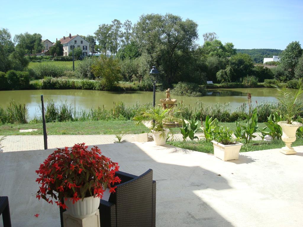 Château-Salins Domaine De Lardoisiere酒店 外观 照片